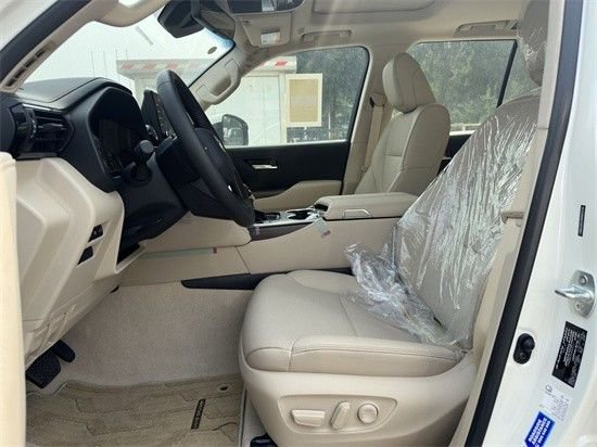 23款丰田酷路泽LC300现车 优惠价格畅销