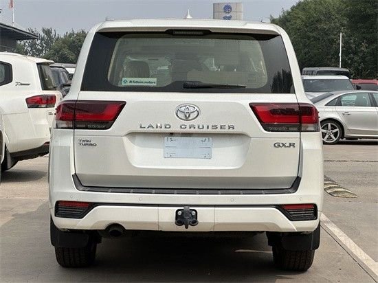 23款丰田酷路泽LC300现车 优惠价格畅销