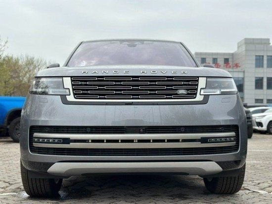 全新一代23款路虎揽胜hse国六现车优惠