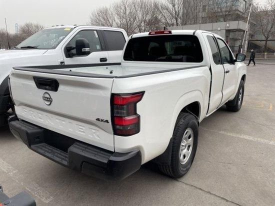 22款尼桑福坦38四驱一门半皮卡售37万