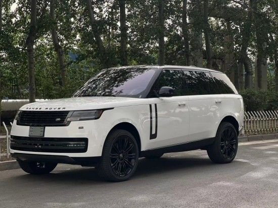 23款路虎揽胜行政版4.4t优惠让利60万