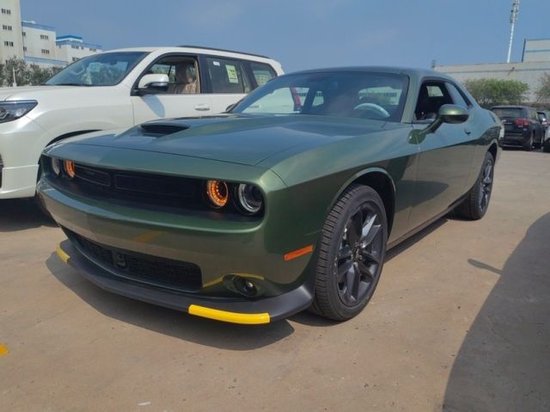 23款道奇挑战者现车首付45万元即可开回家36lv6动力澎湃