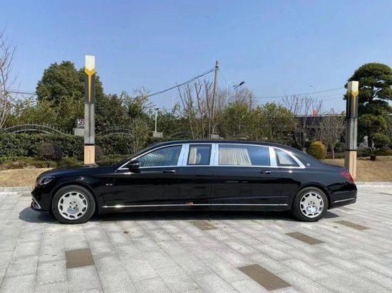 奔驰迈巴赫s680普尔曼加长6.5米终极降价
