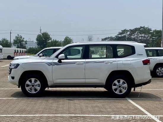 22款中东版陆地巡洋舰3.5 gxr 丰田lc300_天津汽车网_新浪汽车_新浪网