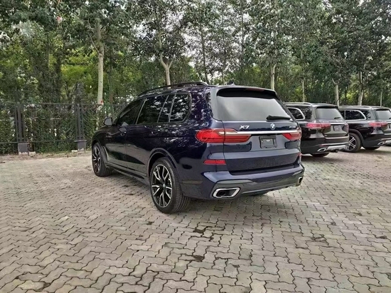 2021款宝马x7六座星空顶国六优惠走量