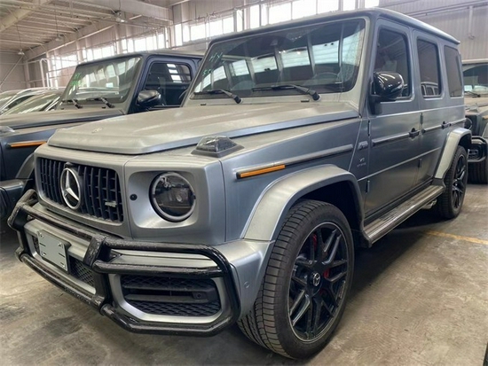 21款奔驰g63磨砂灰优惠20万起现车充足