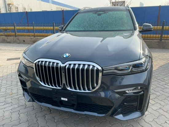 2021款宝马x7加版现车110万起售销全国