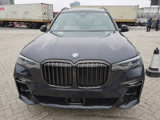 2021款宝马x7加版顶配现车钜惠112万起