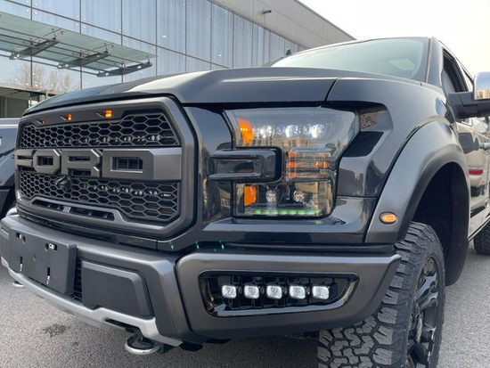 21款福特勇猛者f150suv35t现车订制版