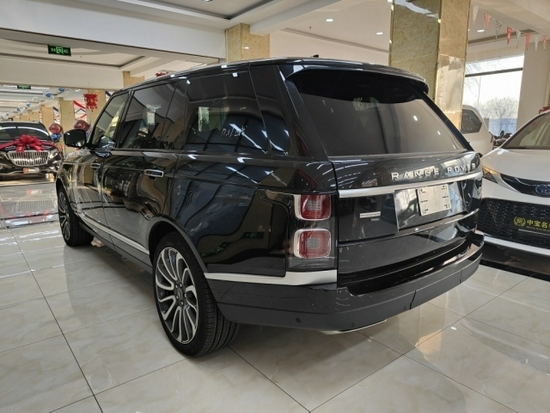 21款路虎揽胜创世加长版首付3成落全国