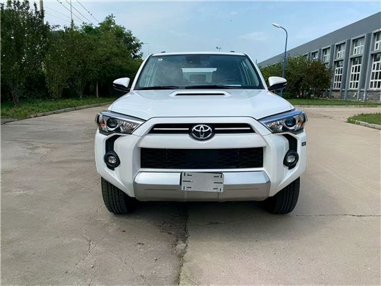 2021款丰田超霸年底清仓40万特惠可分期