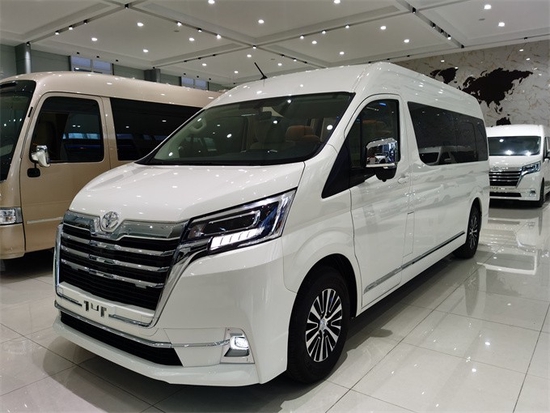 丰田海狮9座有唱歌进口车带隔断报价