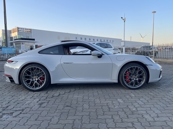 911carrera4s照片,911carrera4s 2022款保时捷911carrera4s低售190万