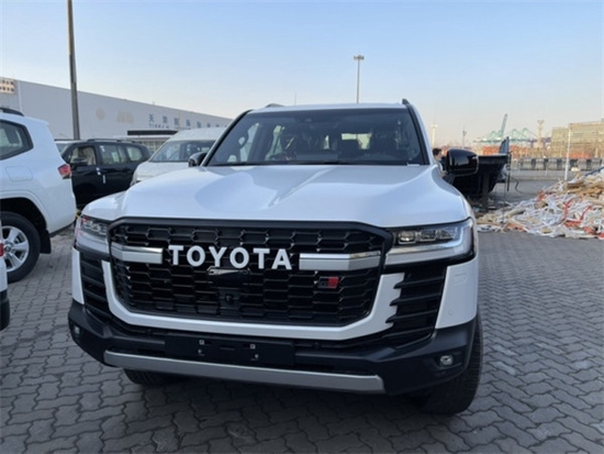 　　摄图：为本公司现车实拍图片（未经允许，切勿转载）