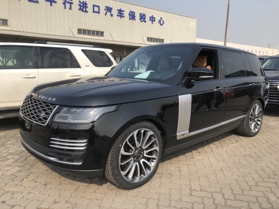 22款路虎揽胜行政现车钜惠价格112万起