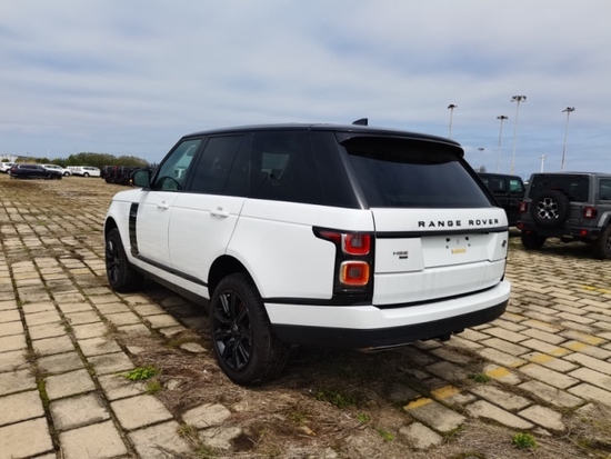 2021款路虎揽胜行政120万起可按揭销全国