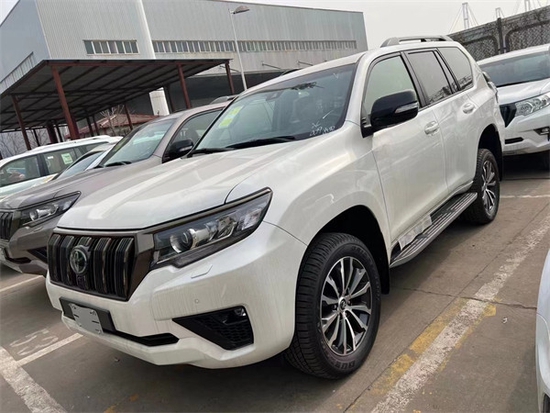 　　摄图：为本公司现车实拍图片（未经允许，切勿转载）