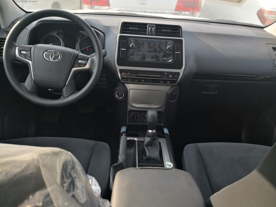 2021款霸道2800优惠促销70万起可分期