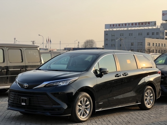 本店内所有拒绝虚假报价,在售所有车型均为正规全新进口商品车无任何