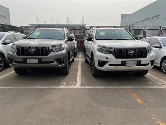 　　摄图：为本公司现车实拍图片（未经允许，切勿转载）