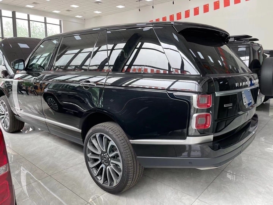 2022款路虎揽胜行政创世加长价格158万起