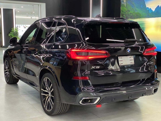 宝马x5平行进口30t黑棕64万全国可分期