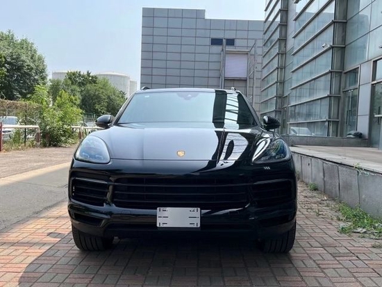 2022款保时捷卡宴现车80余万起售心动提