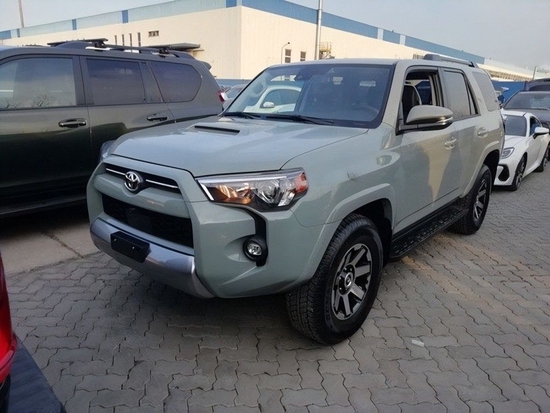 2022款美版霸道丰田超霸v6现车仅53万起