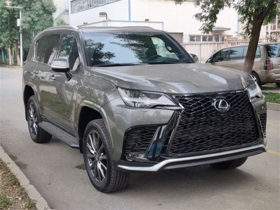 　　摄图：为本公司现车实拍图片（未经允许，切勿转载）