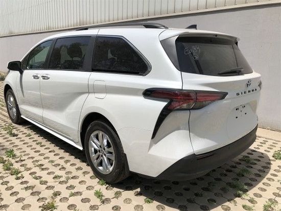 22款丰田塞纳2.5油混国六现车直降万元