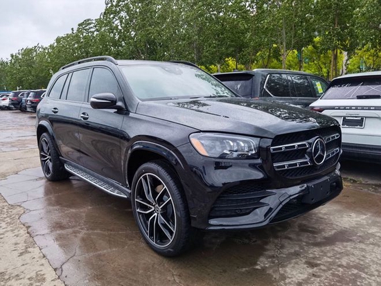 2022款奔驰gls450加版现车122万报价