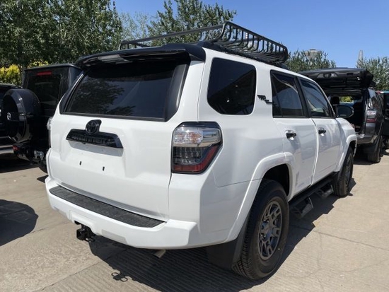 2021款丰田超霸kdss自适应悬挂顶配介绍