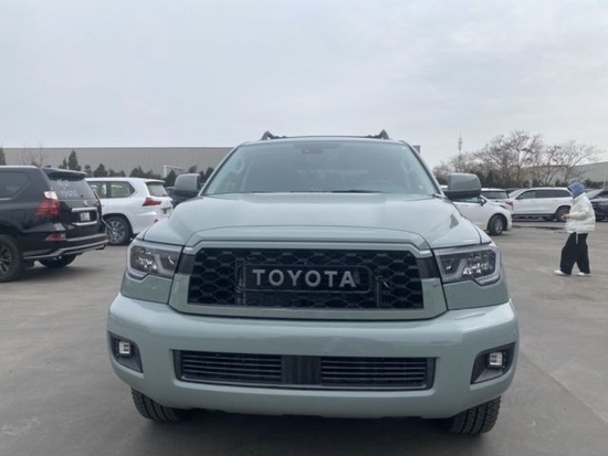 2022款丰田红杉5700四驱皮卡150万起售