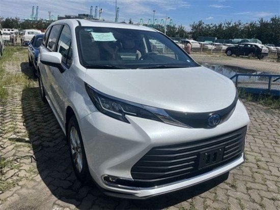 2022款丰田塞纳25l商务神车现车30万起