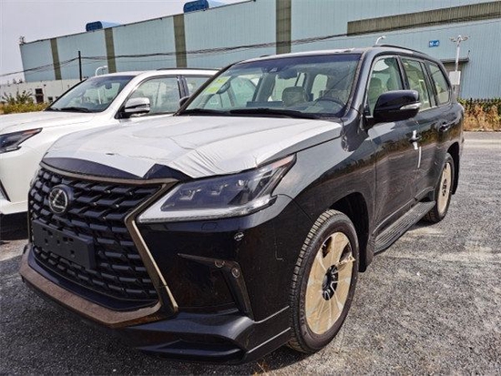 　　摄图：为本公司现车实拍图片（未经允许，切勿转载）