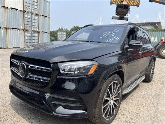 　　摄图：为本公司现车实拍图片（未经允许，切勿转载）