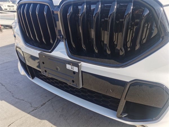 　　摄图：为本公司现车实拍图片（未经允许，切勿转载）