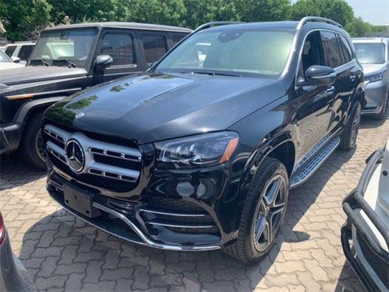 2022款奔驰gls580动力强劲最新报价150万