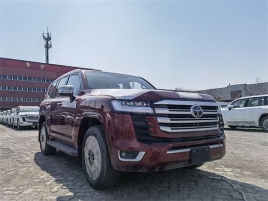 　　摄图：为本公司现车实拍图片（未经允许，切勿转载）