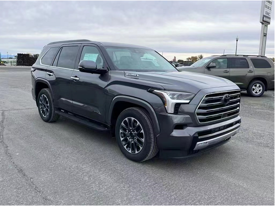 2022款丰田红杉3.5tt现车到店升级混动-新浪汽车