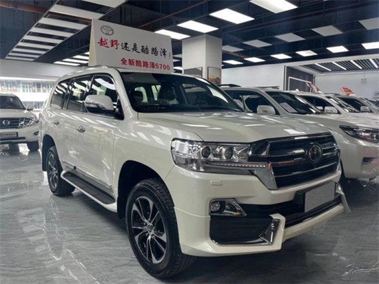 　　摄图：为本公司现车实拍图片（未经允许，切勿转载）