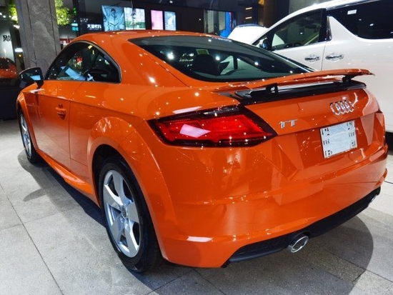 23款奥迪tt现车到店可办分期英姿飒爽