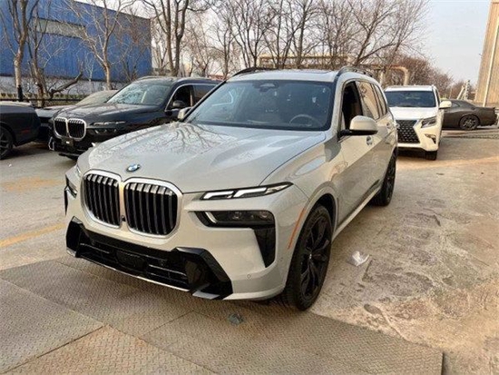 　　摄图：为本公司现车实拍图片（未经允许，切勿转载）