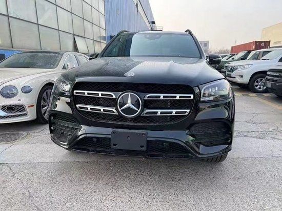 22款奔驰gls450全国落户首付20万开走