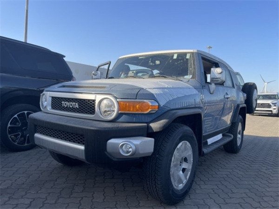 2023款丰田fj酷路泽4.0l到店硬派越野-新浪汽车