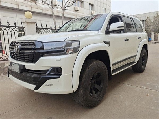 　　摄图：为本公司现车实拍图片（未经允许，切勿转载）