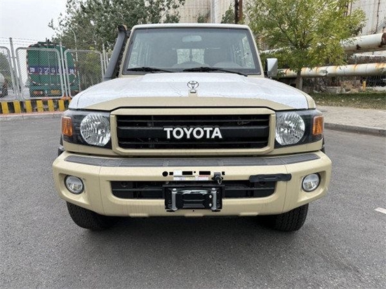 　　摄图：为本公司现车实拍图片（未经允许，切勿转载）