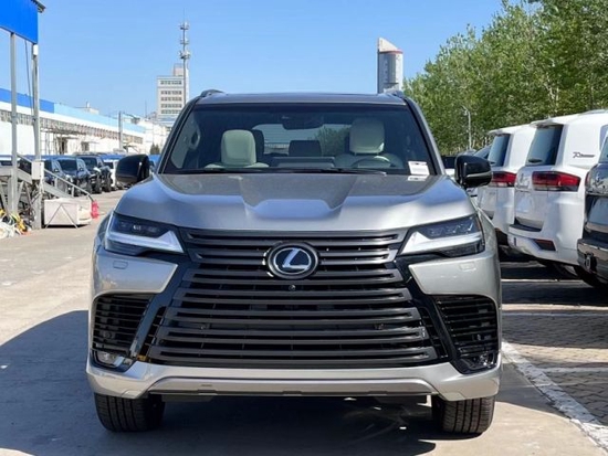 2023款雷克萨斯lx600七座价格165万起售