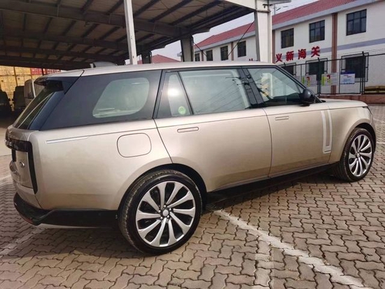 2023款路虎揽胜行政44t加长版特惠促销