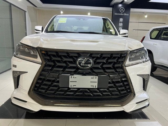 　　摄图：为本公司现车实拍图片（未经允许，切勿转载）